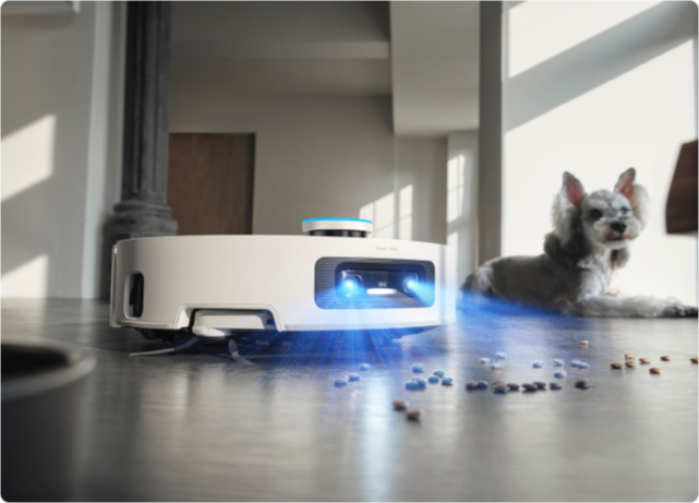 Robot aspirador Dreame Aqua10 Ultra Roller Complete con AstroVision AI que evita a las mascotas y limpia de forma segura alrededor de comederos y juguetes