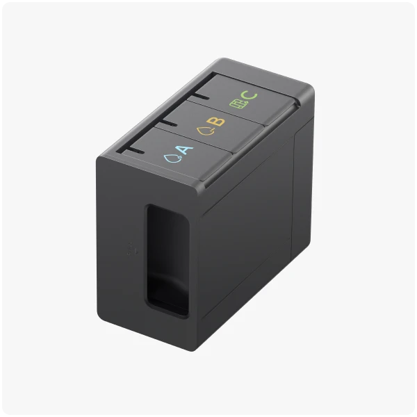 1 módulo dispensador automático de solución de limpieza con tres compartimentos  (preinstalado)