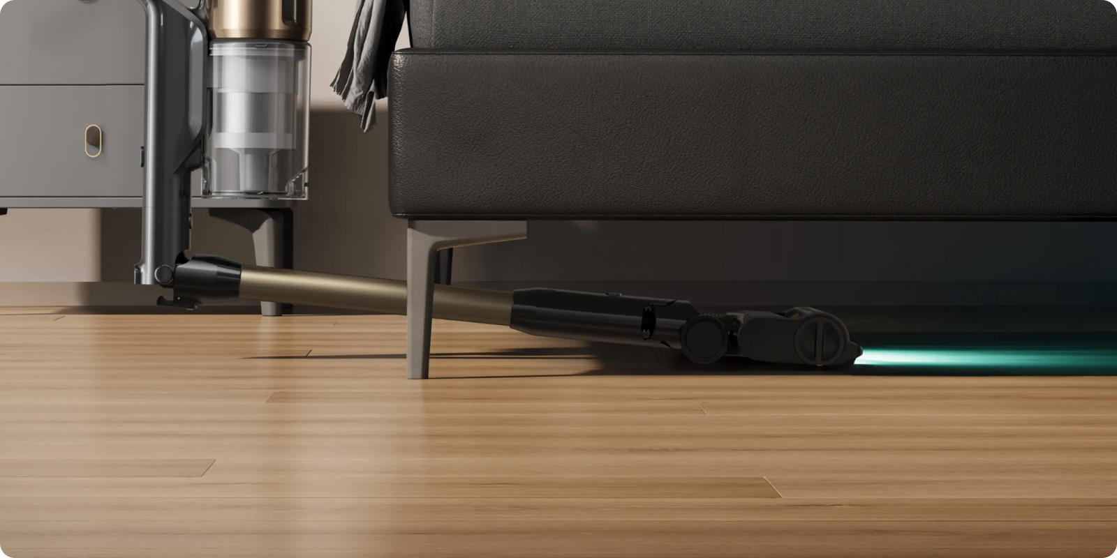 Dreame Z30 Pro Aqua-A Aspirador fregona con barra flexible a 90° limpiando bajo el sofá en suelo de madera